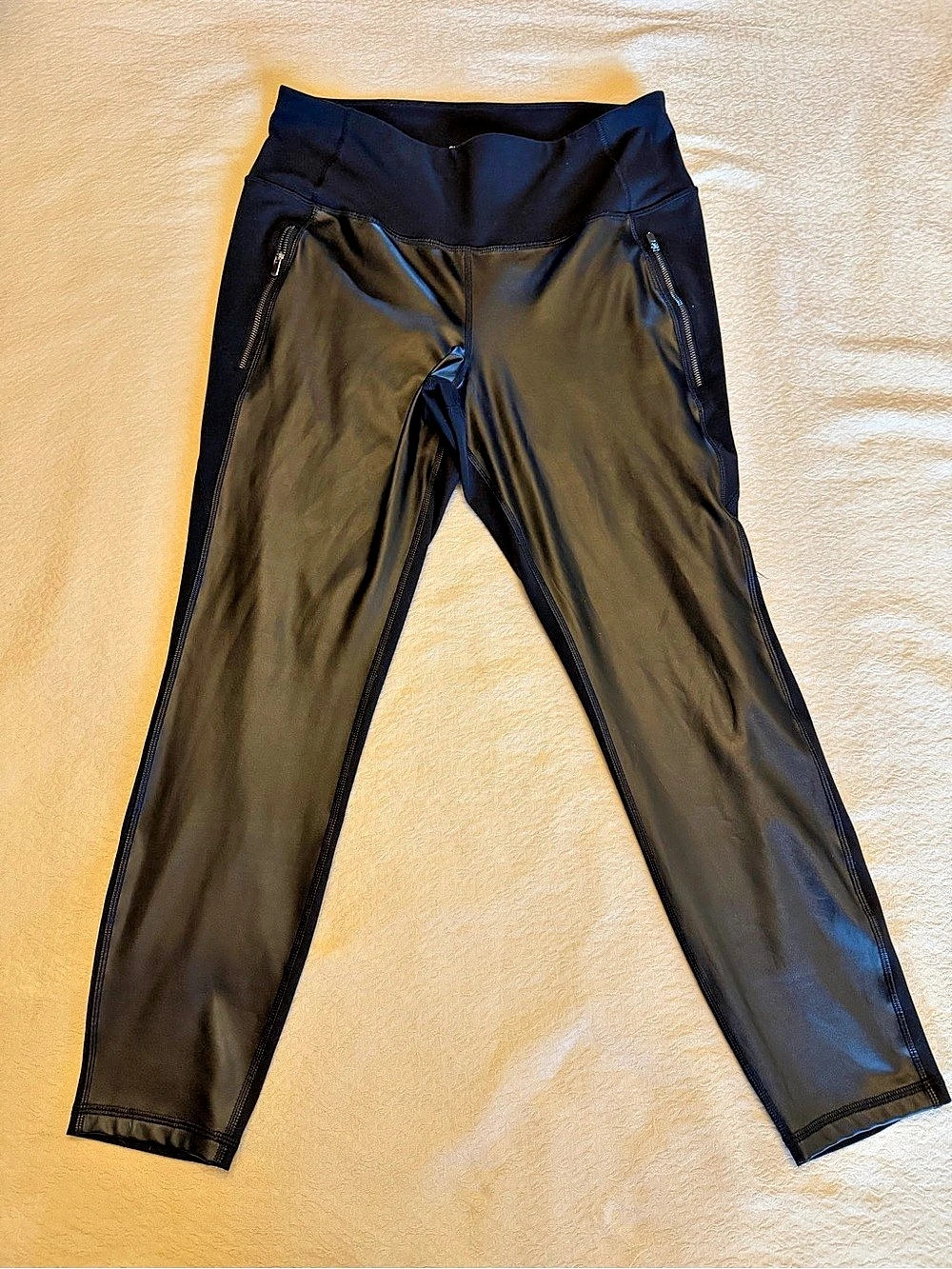 Old Navy Black Zip Pocket Leggings